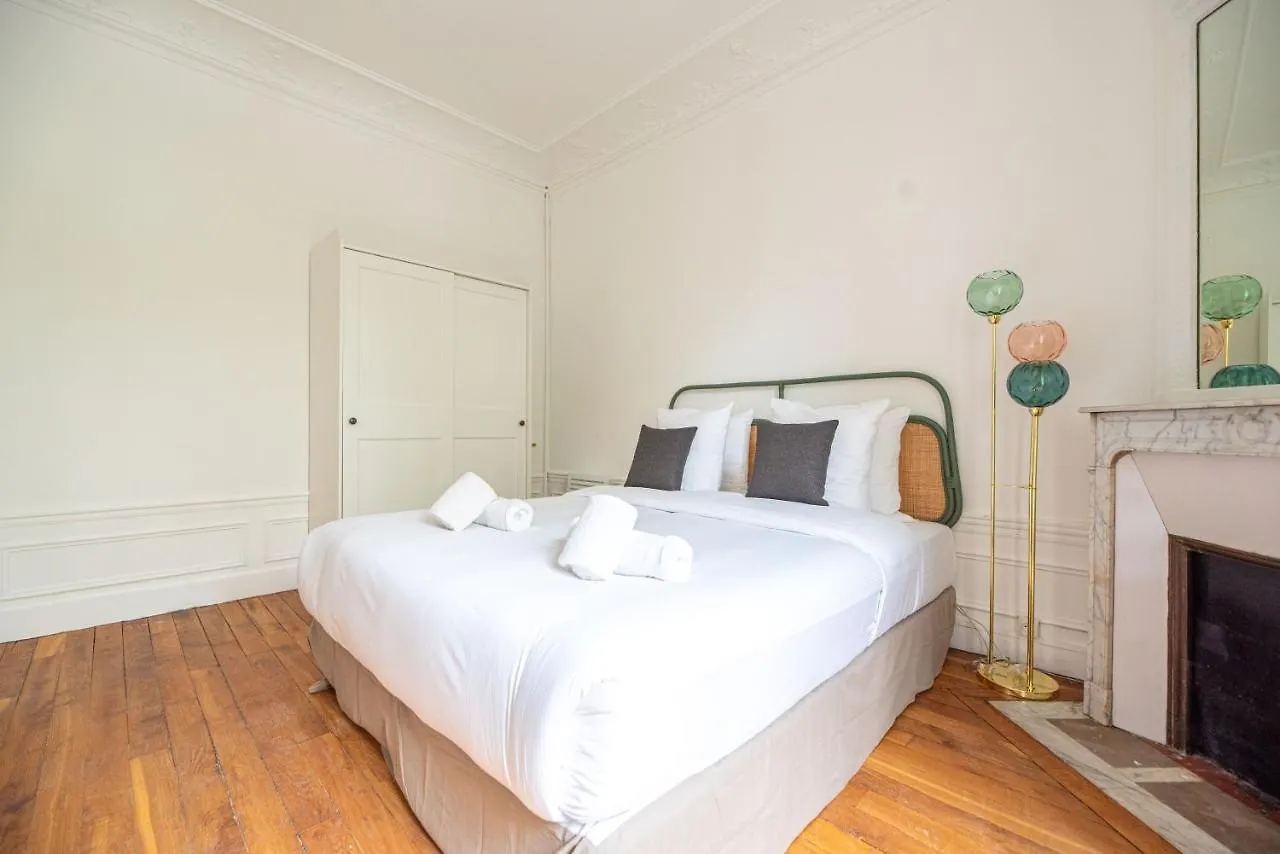 Aparthotel Mbm - Eiffel Tower View France