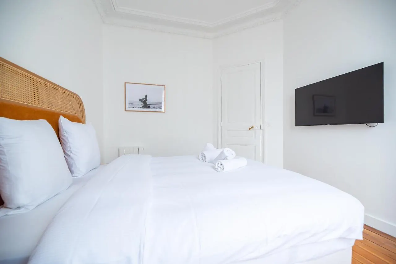Aparthotel Mbm - Eiffel Tower View France
